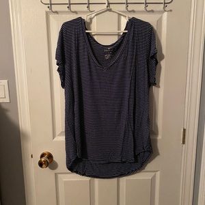 american eagle women’s top